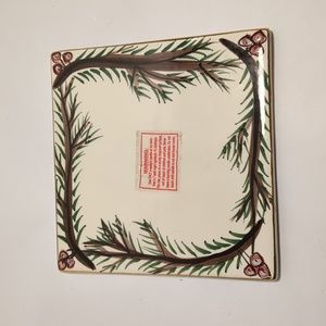 Blue Sky Pottery Works/ Heather Goldminc candle house under plate. Christmas.